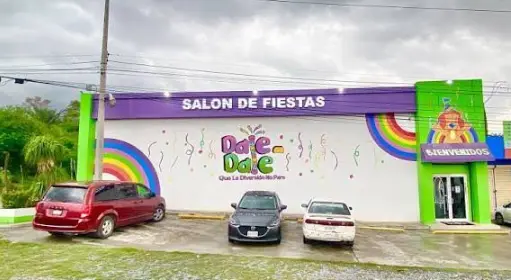 Fachada Dale-Dale